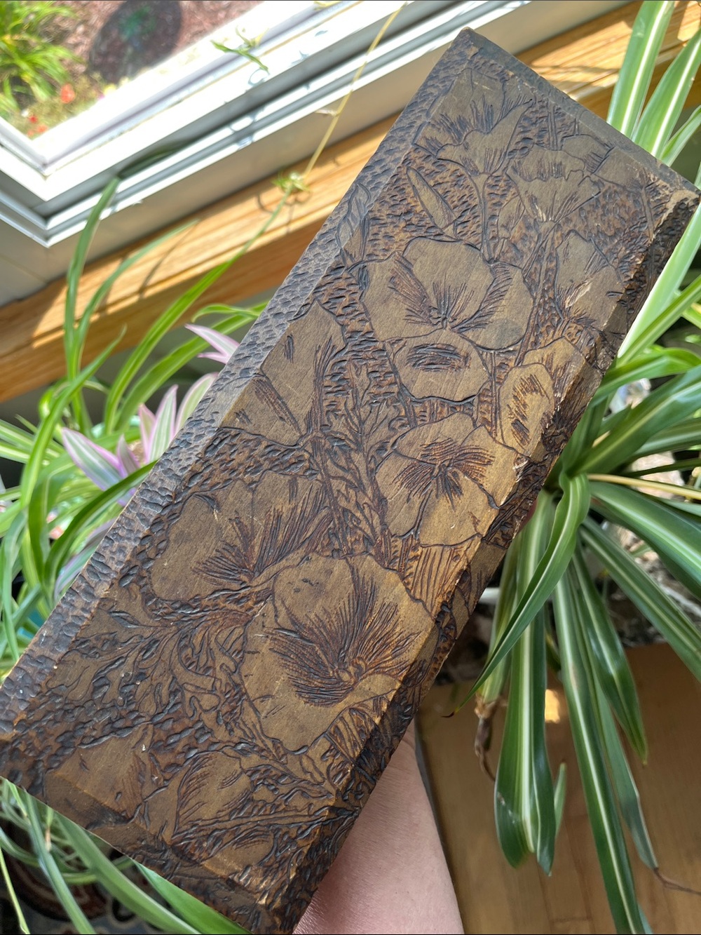 Vtg Pyrography Wooden Glove Jewelry Dresser Trinket Box Poppies Floral Design